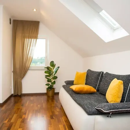 Aaaaaaaaaaaaaaaaaaaaaaaaa Holiday home
