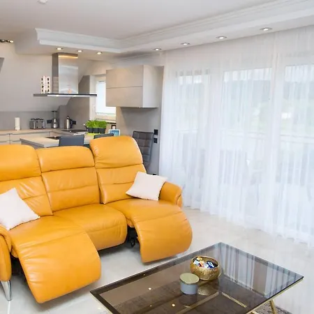 Aaaaaaaaaaaaaaaaaaaaaaaaa Holiday home *